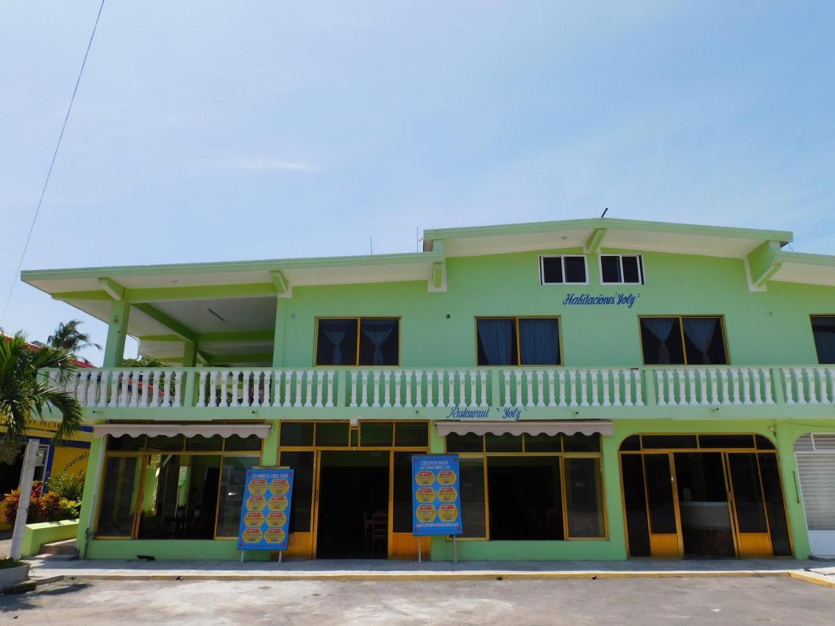 Casa De Huespedes Yoli By Rotamundos Hotel Playa Chachalacas Kültér fotó