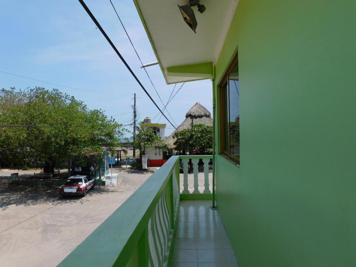 Casa De Huespedes Yoli By Rotamundos Hotel Playa Chachalacas Kültér fotó