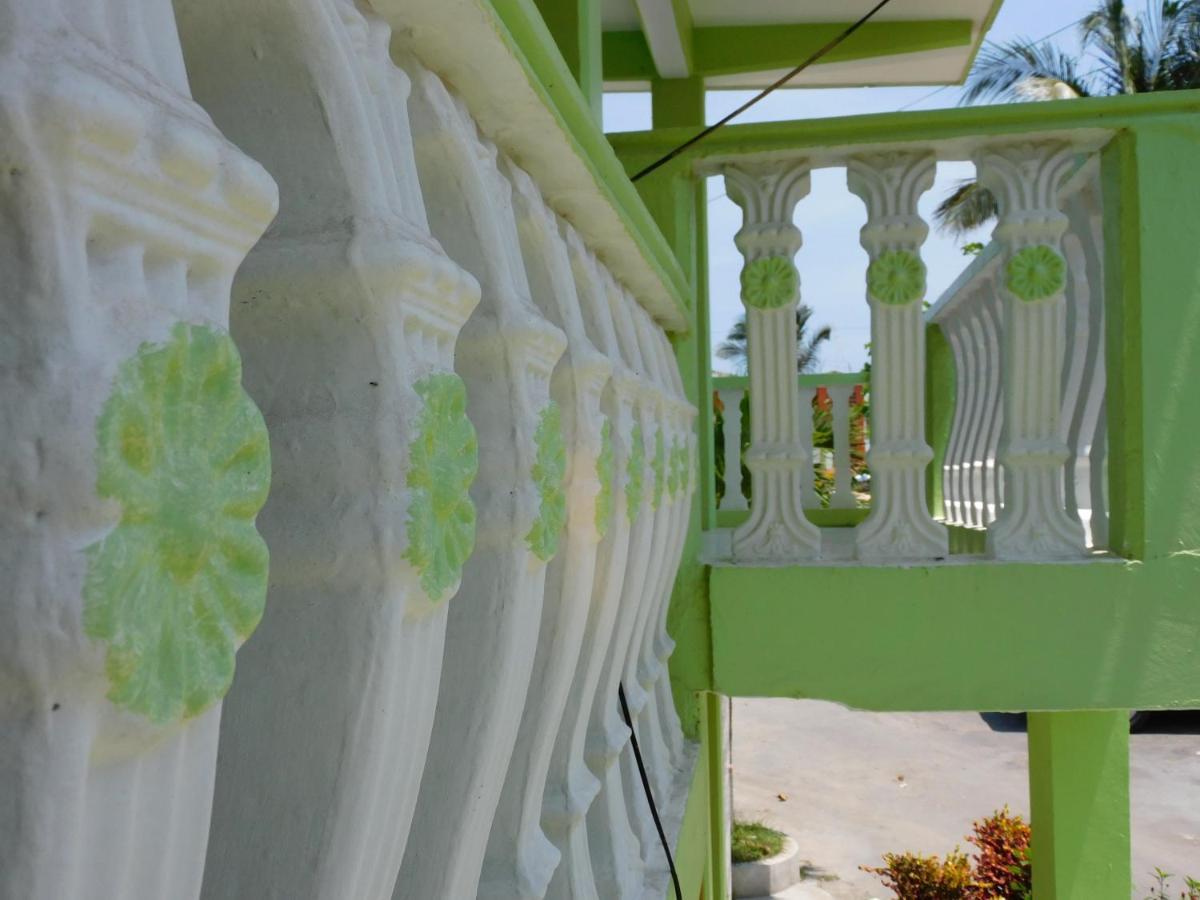 Casa De Huespedes Yoli By Rotamundos Hotel Playa Chachalacas Kültér fotó